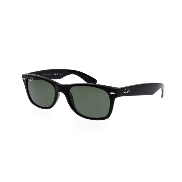 Ray‑Ban RB 2132 901/58 New Wayfarer Classic Polarized – Gloss Black Frame / G‑15 Polarized Green Lens – 55 mm