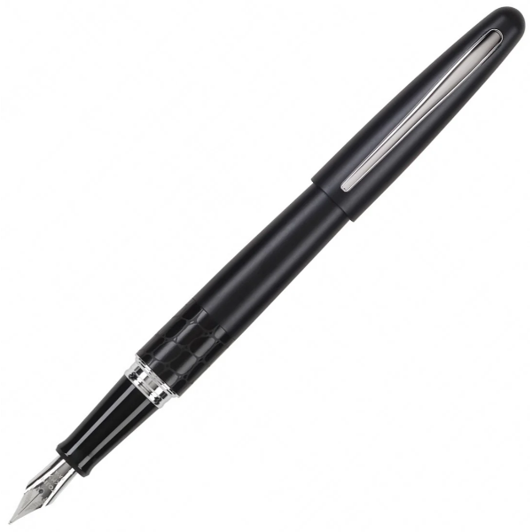 MR 02 Black Crocodile – Premium Fountain Pen